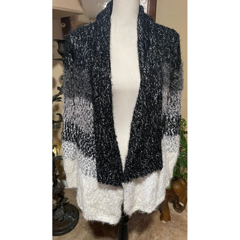 CUPIO Black and White women's Knit Cardigan Size Small‎ Cardigan Sweater